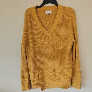 Universal Thread Golden Knit Sweater Large